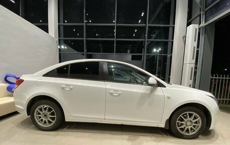 Chevrolet Cruze II, 2013 год, 900 000 рублей, 2 фотография