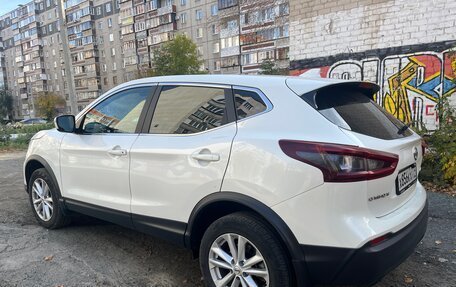 Nissan Qashqai, 2021 год, 2 750 000 рублей, 6 фотография