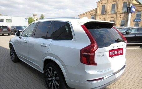 Volvo XC90 II рестайлинг, 2022 год, 6 930 000 рублей, 3 фотография