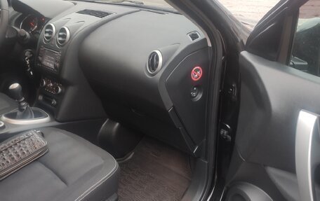 Nissan Qashqai, 2011 год, 1 500 000 рублей, 28 фотография