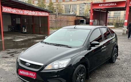 Ford Focus II рестайлинг, 2011 год, 690 000 рублей, 2 фотография