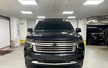 Chevrolet Tahoe IV, 2022 год, 13 900 000 рублей, 2 фотография