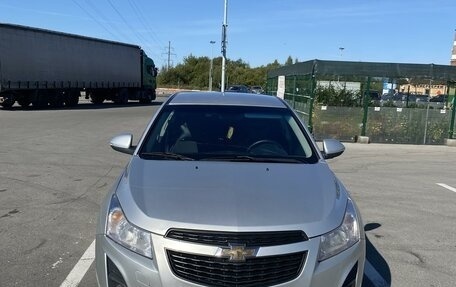 Chevrolet Cruze II, 2015 год, 830 000 рублей, 2 фотография