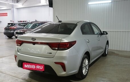 KIA Rio IV, 2018 год, 1 420 000 рублей, 3 фотография