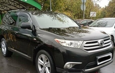 Toyota Highlander III, 2013 год, 2 590 000 рублей, 1 фотография