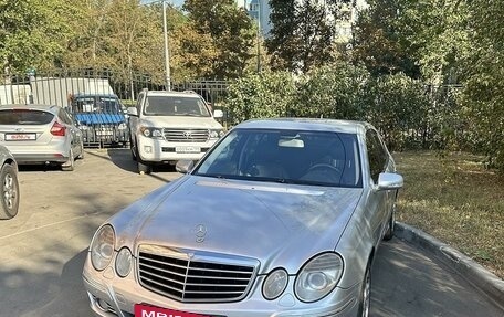 Mercedes-Benz E-Класс, 2006 год, 1 300 000 рублей, 3 фотография