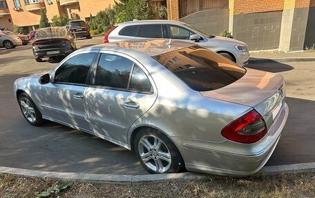 Mercedes-Benz E-Класс, 2006 год, 1 300 000 рублей, 4 фотография