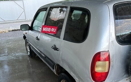 Chevrolet Niva I рестайлинг, 2003 год, 185 000 рублей, 5 фотография