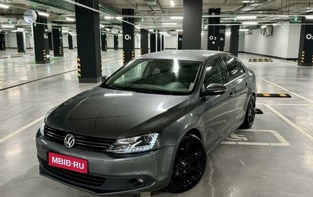 Volkswagen Jetta VI, 2014 год, 1 380 000 рублей, 1 фотография