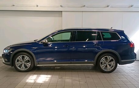 Volkswagen Passat B8 рестайлинг, 2019 год, 2 298 000 рублей, 10 фотография