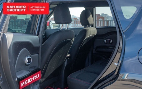 KIA Soul II рестайлинг, 2015 год, 1 505 874 рублей, 8 фотография