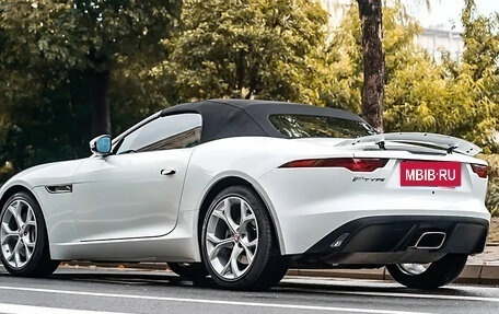 Jaguar F-Type I рестайлинг 2, 2021 год, 6 450 000 рублей, 14 фотография