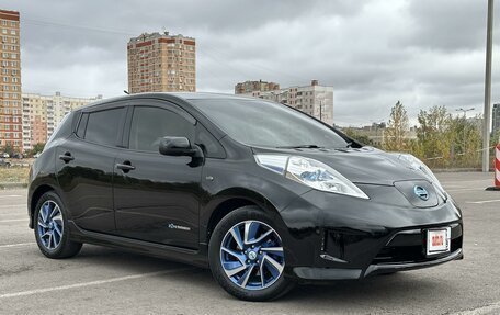 Nissan Leaf I, 2015 год, 1 150 000 рублей, 3 фотография