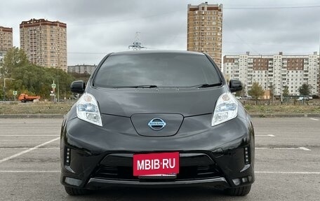 Nissan Leaf I, 2015 год, 1 150 000 рублей, 2 фотография