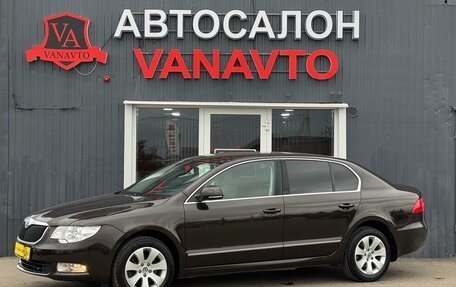 Skoda Superb III рестайлинг, 2012 год, 1 550 000 рублей, 1 фотография