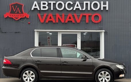 Skoda Superb III рестайлинг, 2012 год, 1 550 000 рублей, 4 фотография