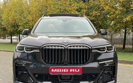 BMW X7, 2021 год, 10 500 000 рублей, 2 фотография