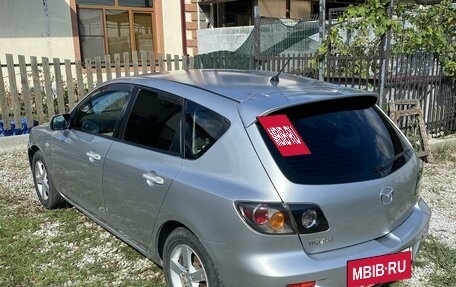 Mazda Axela, 2004 год, 570 000 рублей, 2 фотография