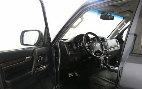 Mitsubishi Pajero IV, 2008 год, 1 695 000 рублей, 5 фотография