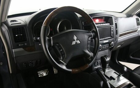 Mitsubishi Pajero IV, 2008 год, 1 695 000 рублей, 6 фотография