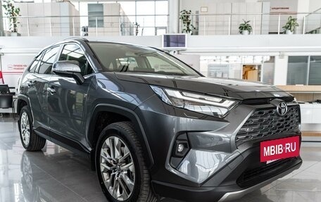 Toyota RAV4, 2024 год, 6 390 000 рублей, 3 фотография