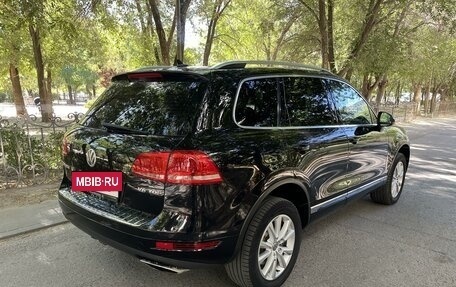 Volkswagen Touareg III, 2012 год, 2 900 000 рублей, 3 фотография