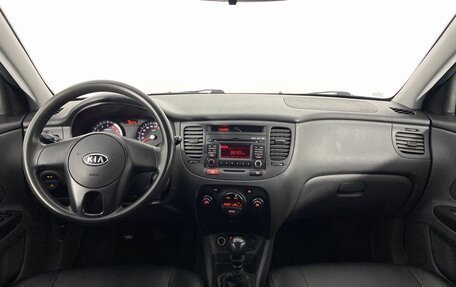 KIA Rio II, 2010 год, 725 000 рублей, 16 фотография