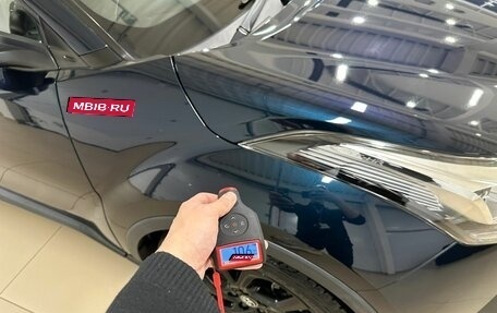 Toyota C-HR I рестайлинг, 2019 год, 2 799 999 рублей, 28 фотография