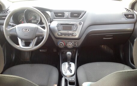 KIA Rio III рестайлинг, 2012 год, 879 000 рублей, 28 фотография