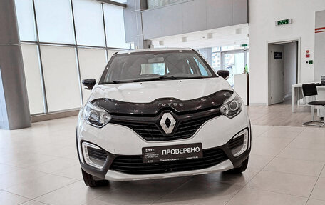 Renault Kaptur I рестайлинг, 2017 год, 1 462 000 рублей, 2 фотография