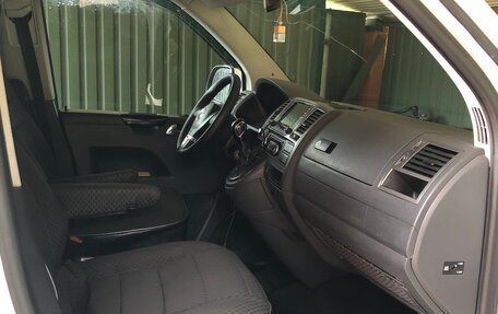 Volkswagen Caravelle T5, 2014 год, 2 580 000 рублей, 11 фотография