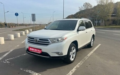 Toyota Highlander III, 2013 год, 2 330 000 рублей, 1 фотография