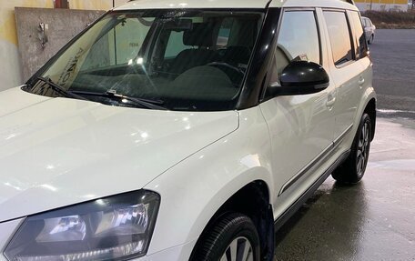 Skoda Yeti I рестайлинг, 2015 год, 1 430 000 рублей, 3 фотография