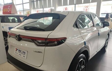 Honda Vezel, 2023 год, 2 650 000 рублей, 5 фотография