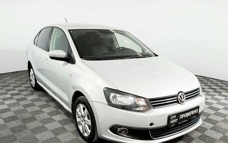 Volkswagen Polo VI (EU Market), 2015 год, 1 025 000 рублей, 3 фотография