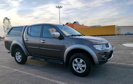 Mitsubishi L200 IV рестайлинг, 2011 год, 1 800 000 рублей, 4 фотография