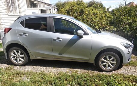 Mazda Demio IV, 2016 год, 1 150 000 рублей, 3 фотография