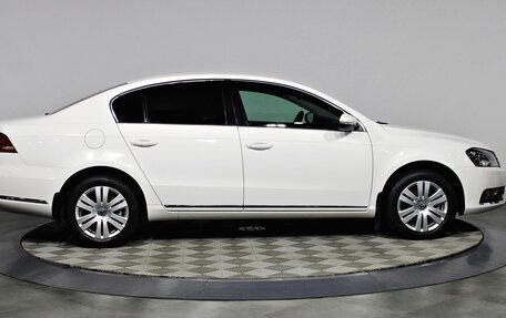 Volkswagen Passat B7, 2011 год, 1 197 000 рублей, 4 фотография