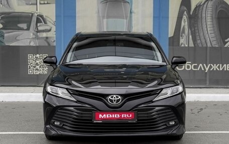 Toyota Camry, 2019 год, 2 199 000 рублей, 3 фотография