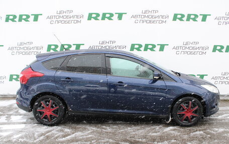 Ford Focus III, 2011 год, 499 000 рублей, 2 фотография