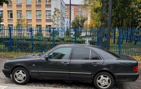 Mercedes-Benz E-Класс, 1996 год, 545 000 рублей, 7 фотография