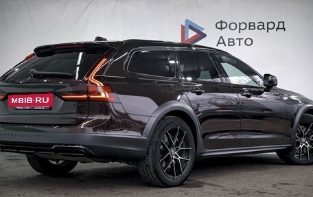 Volvo V90 Cross Country I рестайлинг, 2021 год, 5 100 000 рублей, 26 фотография