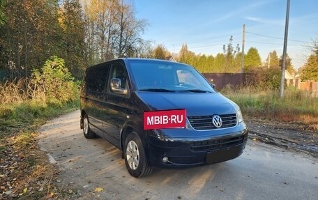 Volkswagen Multivan T5, 2008 год, 1 900 000 рублей, 1 фотография