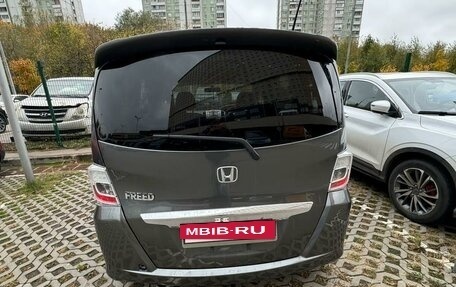 Honda Freed I, 2012 год, 1 150 000 рублей, 7 фотография