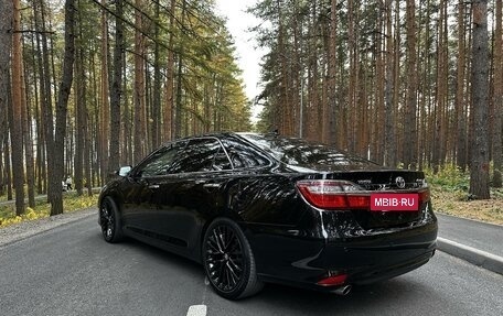 Toyota Camry, 2015 год, 2 700 000 рублей, 3 фотография