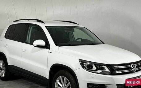 Volkswagen Tiguan II, 2016 год, 1 740 000 рублей, 3 фотография