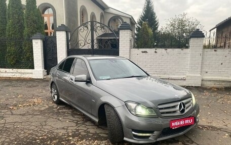 Mercedes-Benz C-Класс, 2011 год, 1 407 000 рублей, 2 фотография