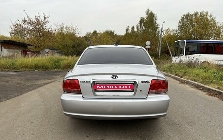 Hyundai Sonata IV рестайлинг, 2004 год, 260 000 рублей, 3 фотография