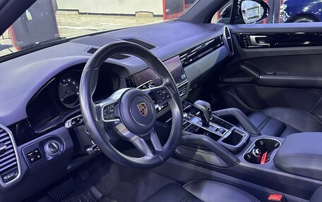 Porsche Cayenne III, 2021 год, 10 900 000 рублей, 6 фотография