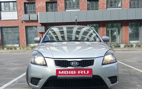 KIA Rio II, 2011 год, 635 000 рублей, 4 фотография